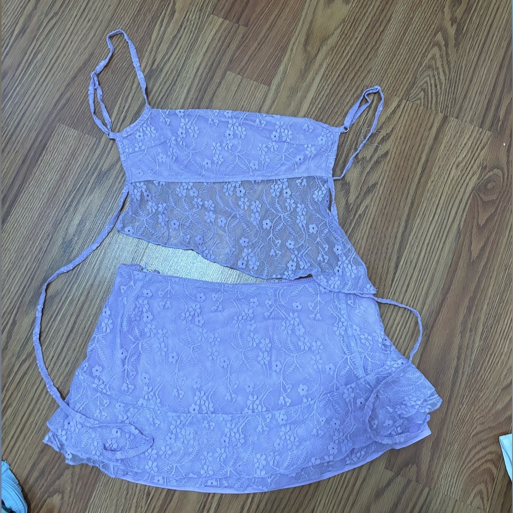 Edikted two piece set skirt and top